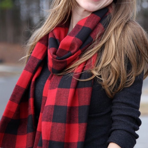Red and black Buffalo check scarf - Picture 1 of 3